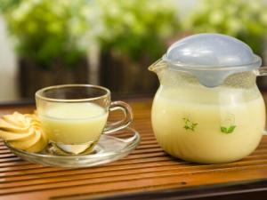 常喝豆漿能防脂肪肝-豆漿的功效