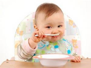 用餐最后才喝湯?喝湯的正確喝法