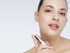 爽膚水怎么用?使用爽膚水的注意事項