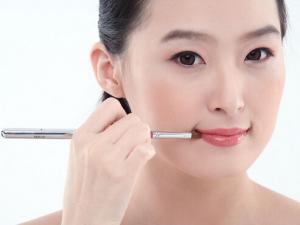 嘴唇脫皮是什么原因？如何預防嘴唇脫皮？