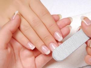 指甲生長速度：手指甲的生長速度快慢與健康關系