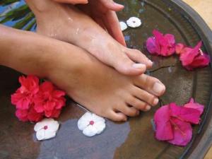 腳上起水泡很癢怎么辦？用什么藥能快速止癢