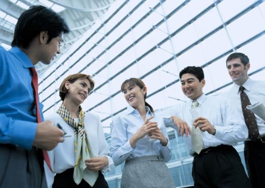 �����ɣ�8����ͨ����׌���ͬ����Ԓ�ĺ���̎