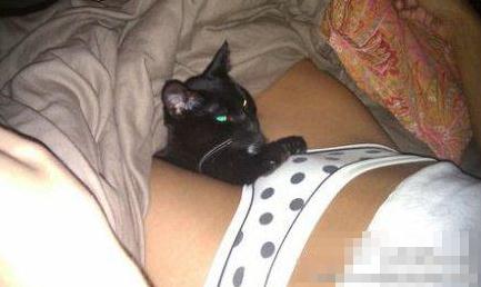 ����Ҳ��ɫ��ϲ�g�ǶY��Ů�ĺ�ɫ����M�D