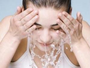 Ę���L���ഺ����Ҫ�ß�ˮϴ�ϴĘ��