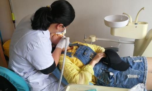 備孕期間不宜吃哪些吃哪些食物 備孕媽媽補(bǔ)好牙再懷孕