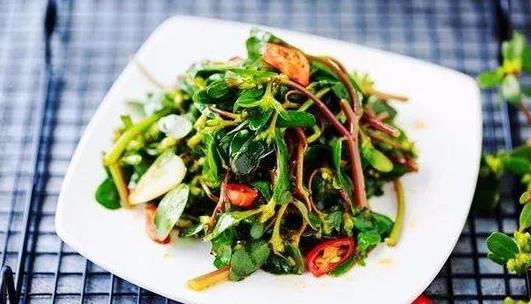 馬齒莧怎么煮能治皮膚?馬齒莧水洗頭后要用自來水沖干凈嗎