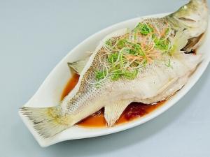 清蒸鱸魚的做法-鱸魚怎么做好吃？