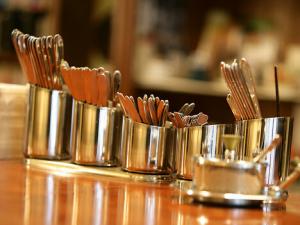 如何挑選餐具？餐具應該如何保養？