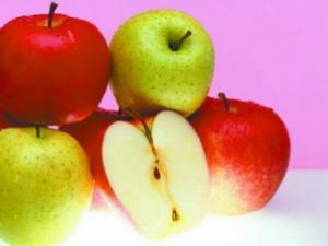 如何洗蘋(píng)果更干凈？洗蘋(píng)果干凈的四個(gè)小竅門(mén)