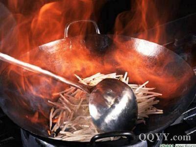 炒菜用油常見的幾大誤區:最易致癌的錯誤用油習慣