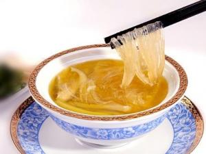 如何泡發干魚翅？干魚翅的泡發方法