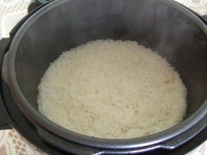 如何用高壓鍋蒸米飯?高壓鍋蒸米飯的做法