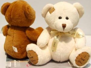 毛絨玩具清洗:大體形的毛絨熊如何清洗