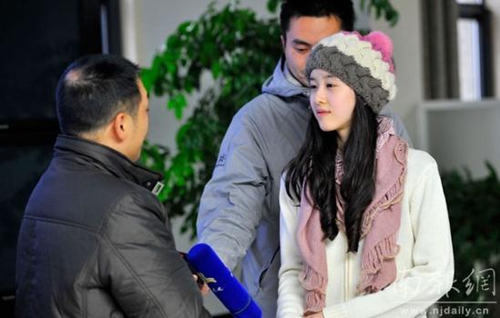 �̲�mm����(x��)�����^���W(w��ng)�ѷQ���̲����������弃�ɐ�����լ��Ů�񡱽M�D