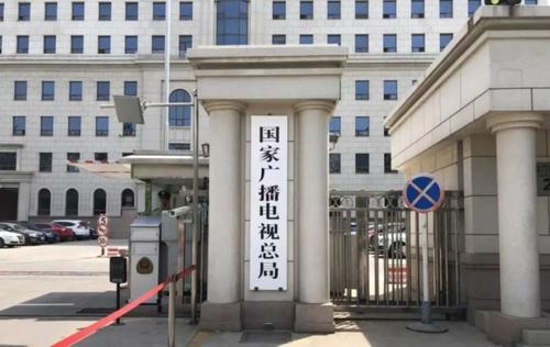 ������rƬ�����͵��©�������ǹ����ҽ��Bע�N����ˬ�¼�Ӱ푣�