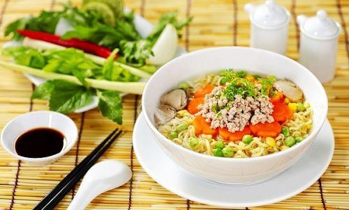 常吃泡方便面好嗎?經常吃方便面的危害