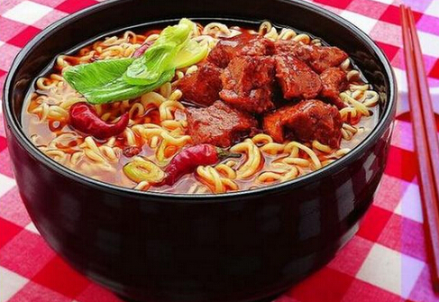 泡面里的BHT是什么？會致癌嗎？