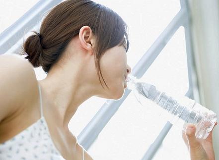 喝溫開水的好處-溫開水有什么作用