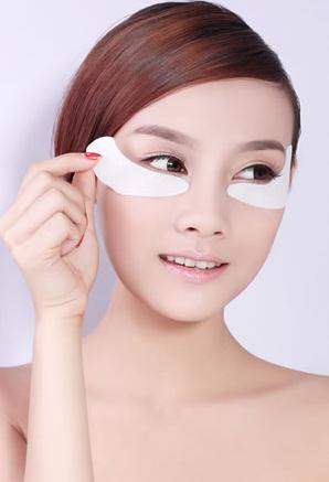 眼部皮膚松弛怎么辦？如何去除眼部細(xì)紋？眼部保養(yǎng)的重要性