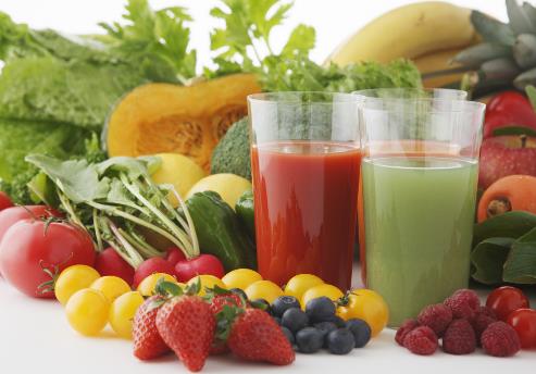 臉上有斑點怎么辦？臉上長斑吃什么好