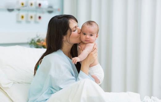 怪胎兒童有哪些？哪些因素導(dǎo)致胎兒畸形？