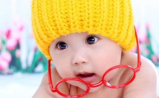 寶寶流口水正常嗎？是生病惹得禍嗎？