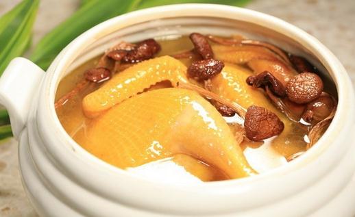 孕婦體質虛弱吃什么好？推薦5種雞湯進補