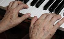 長了老年斑就別再暴曬了！危險