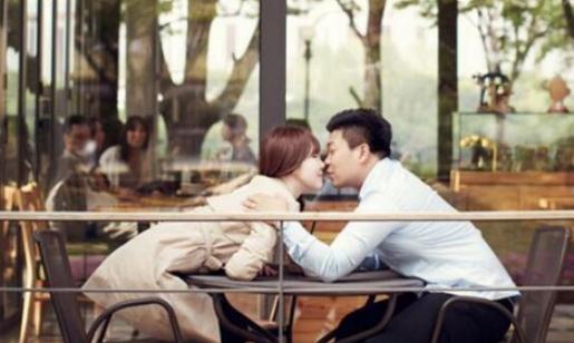 戀愛多久才上床？戀愛多久才KISS？