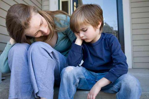 家長如何面對內(nèi)向害羞的孩子?