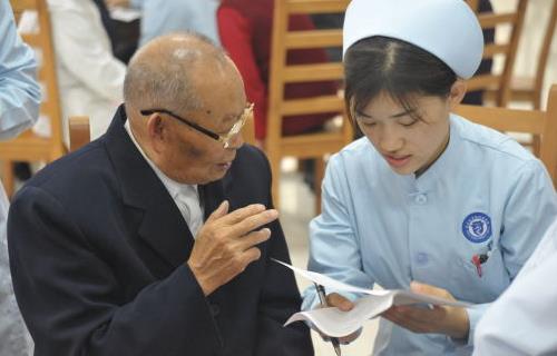 老人冬季養生護心小常識