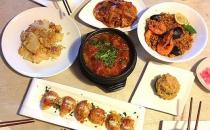 你還在這樣吃晚飯？小心你的身體了！