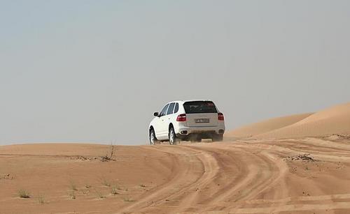 沙漠行車三技術(shù) 膽大心細別慌張