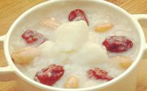 女性氣血不足影響容貌 吃什么補氣血好？