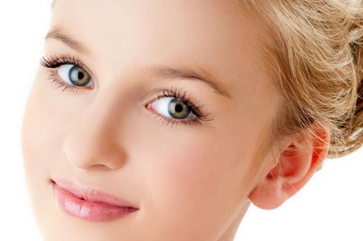 利用絲瓜給肌膚補(bǔ)水的方法