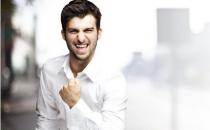 嘴唇太干怎么辦？