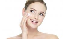 毛孔粗大咋辦？縮毛孔小竅門打造陶瓷肌