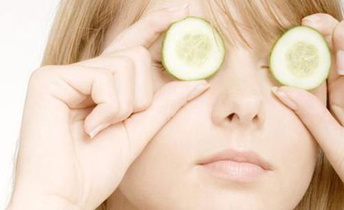 眼睛如何才能變亮？當然得靠精心保養