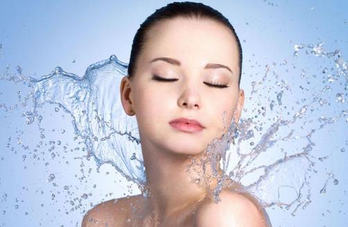 重現(xiàn)美肌不是夢(mèng) 不同類型痘印要用不同方法