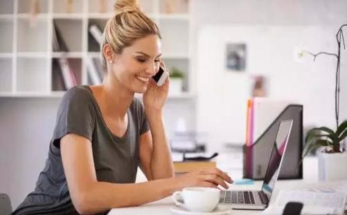 白領(lǐng)換行業(yè)易出現(xiàn)心理問(wèn)題