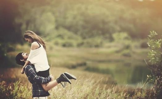 如何巧妙搭訕心儀的男性？