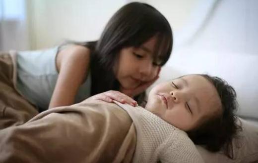 見人就臉紅？教你如何克服害羞感