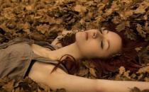 女人仰臥睡竟然會(huì)損傷子宮？