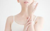 護手霜能擦臉嗎？護手霜過期了咋辦？