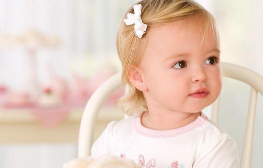 如何預防寶寶嘴唇干燥起皮？