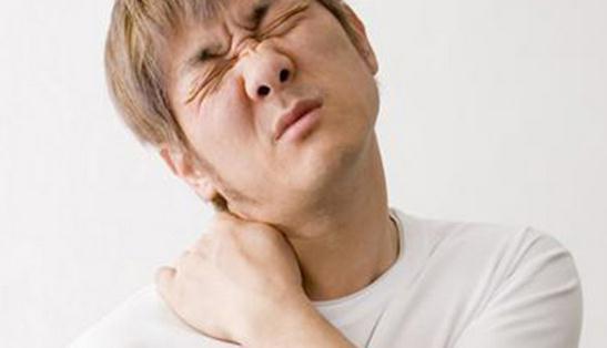 咽喉部炎癥會引發頸椎病?