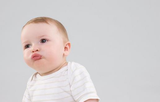 寶寶過早進(jìn)行如廁訓(xùn)練好嗎