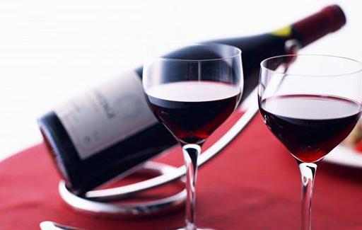 女人為何愛(ài)紅酒?女人喝紅酒的好處