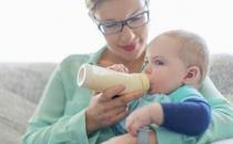 人工喂養寶寶須知 謹記這些原則